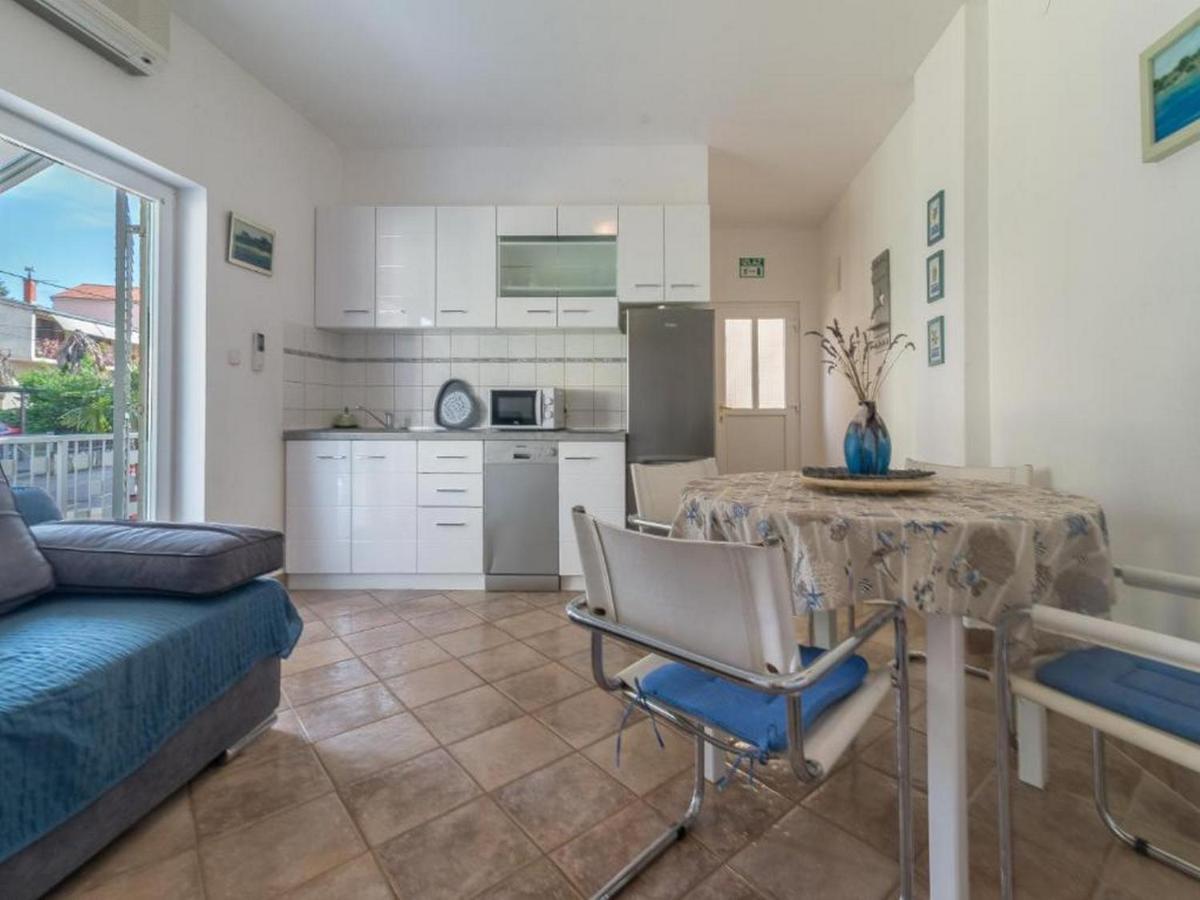 Apartmani Lucia Biograd بيوغْغاد نا موغو المظهر الخارجي الصورة