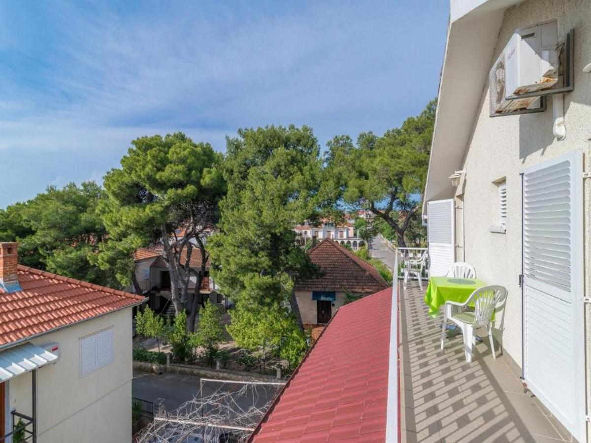 Apartmani Lucia Biograd بيوغْغاد نا موغو المظهر الخارجي الصورة