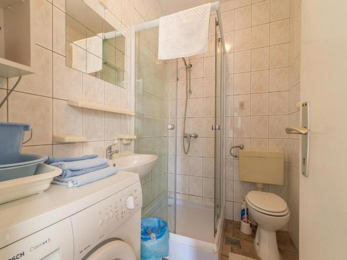 Apartmani Lucia Biograd بيوغْغاد نا موغو المظهر الخارجي الصورة