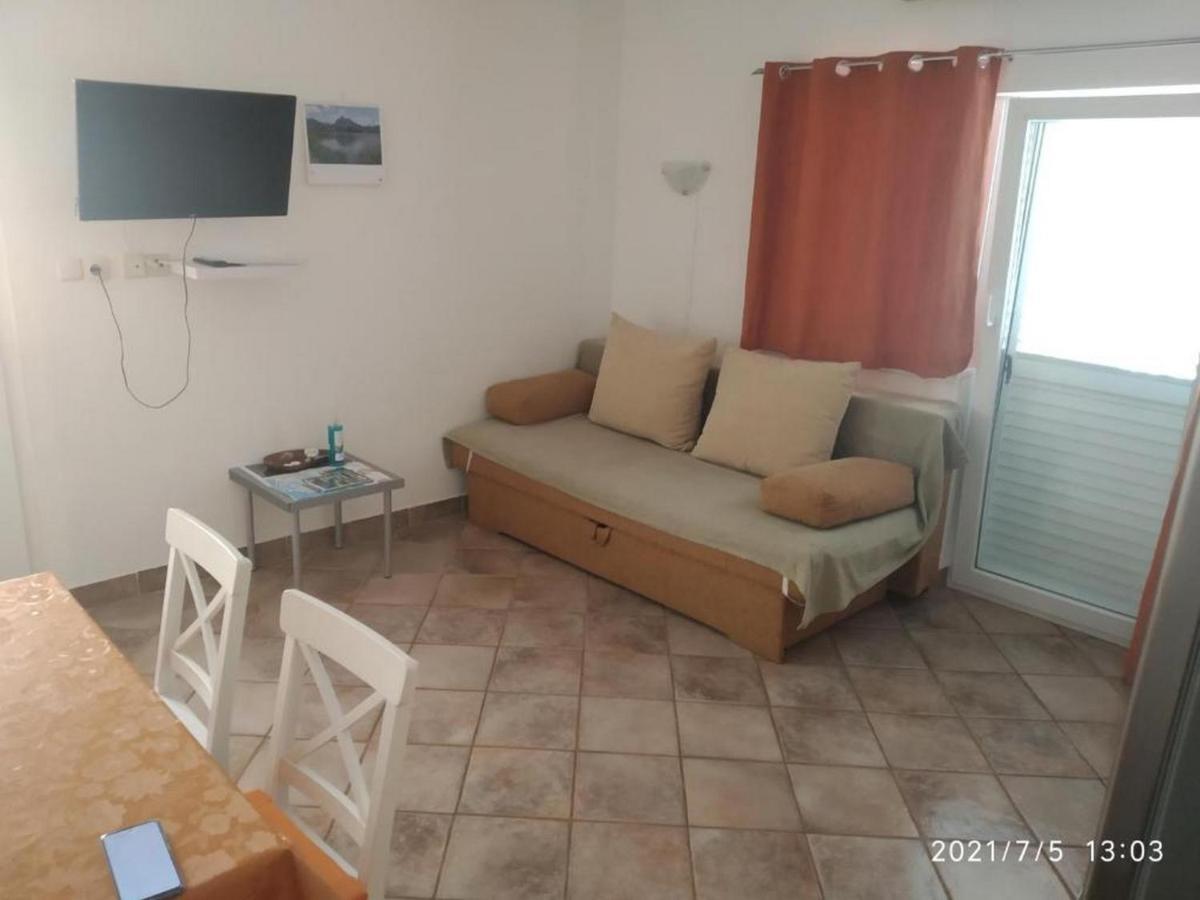 Apartmani Lucia Biograd بيوغْغاد نا موغو المظهر الخارجي الصورة
