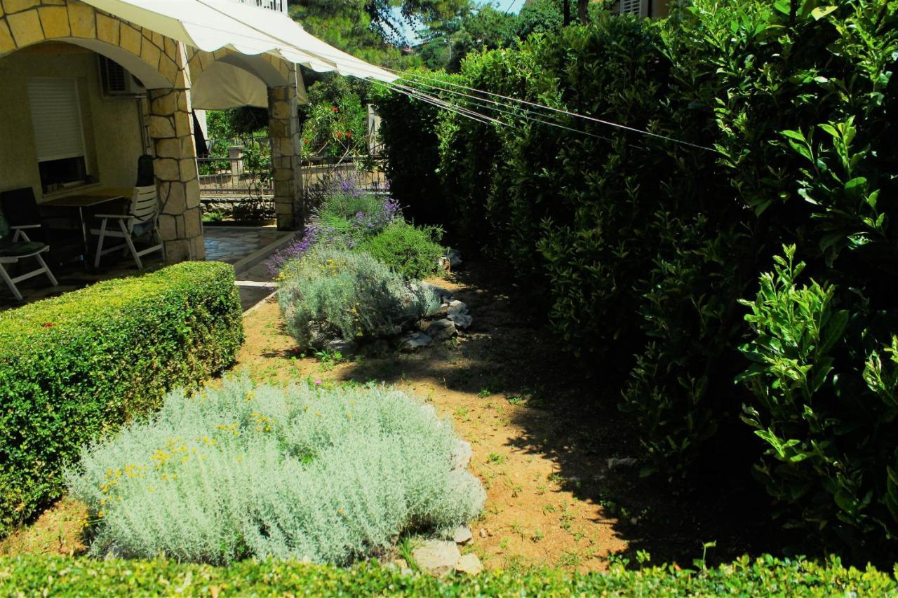 Apartmani Lucia Biograd بيوغْغاد نا موغو المظهر الخارجي الصورة