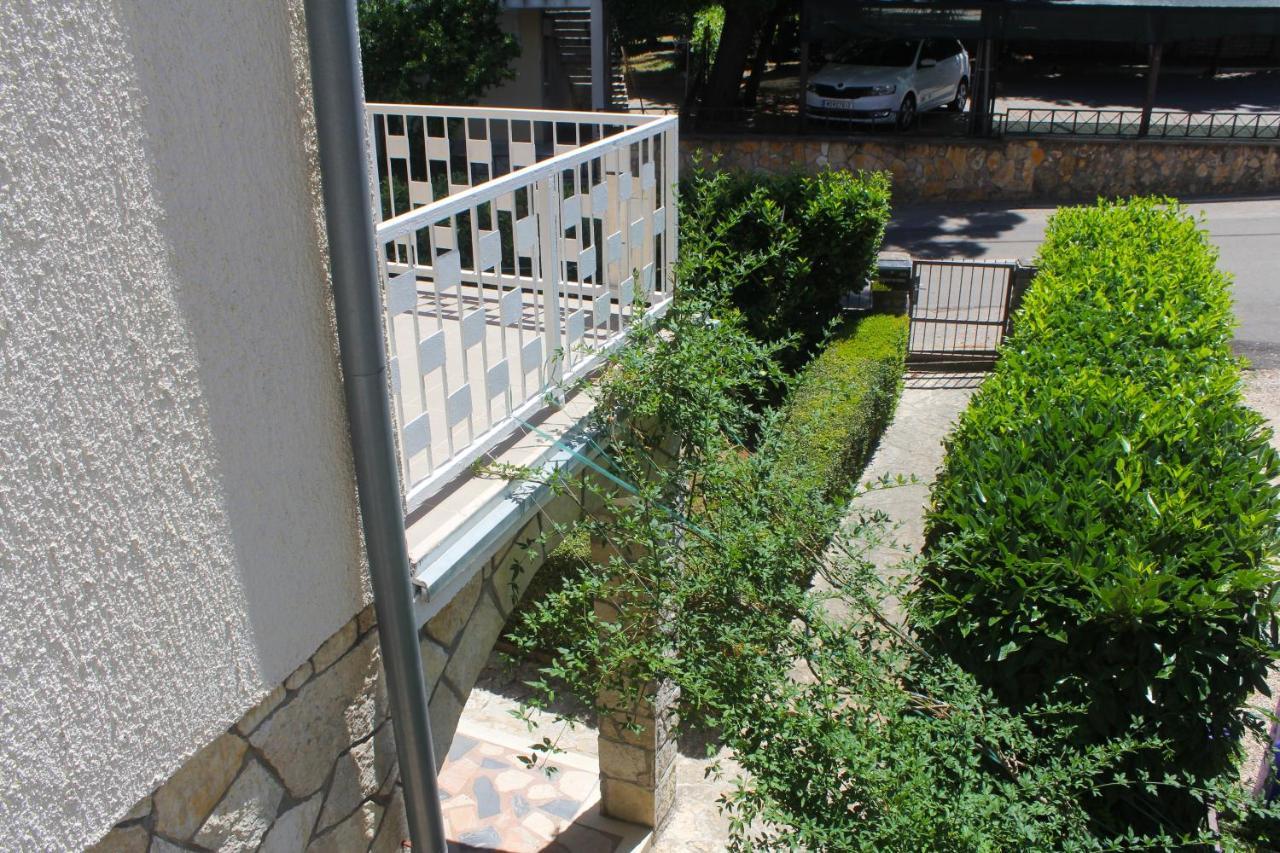 Apartmani Lucia Biograd بيوغْغاد نا موغو المظهر الخارجي الصورة