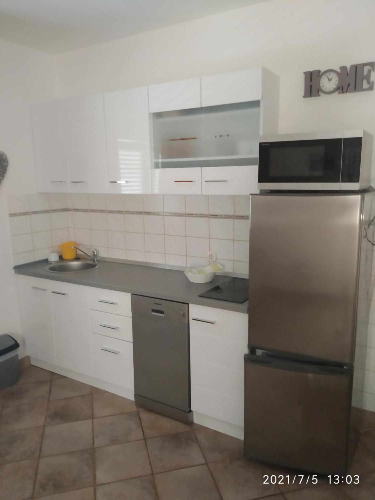 Apartmani Lucia Biograd بيوغْغاد نا موغو المظهر الخارجي الصورة