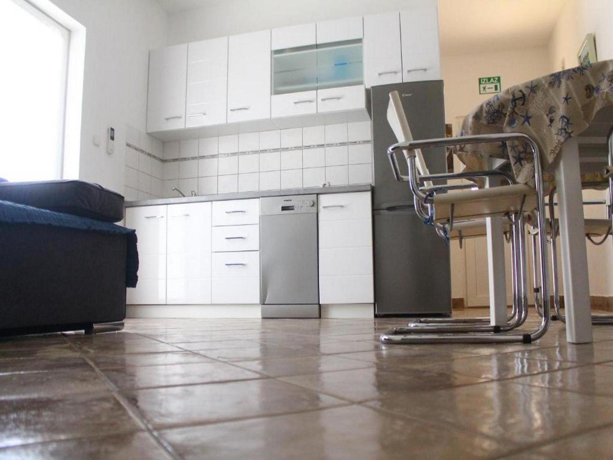 Apartmani Lucia Biograd بيوغْغاد نا موغو الغرفة الصورة