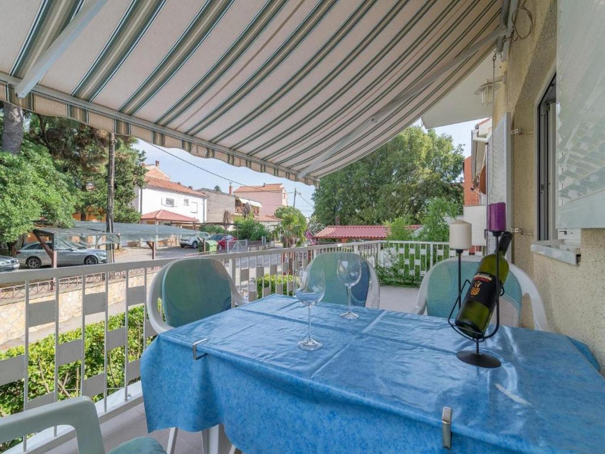 Apartmani Lucia Biograd بيوغْغاد نا موغو الغرفة الصورة