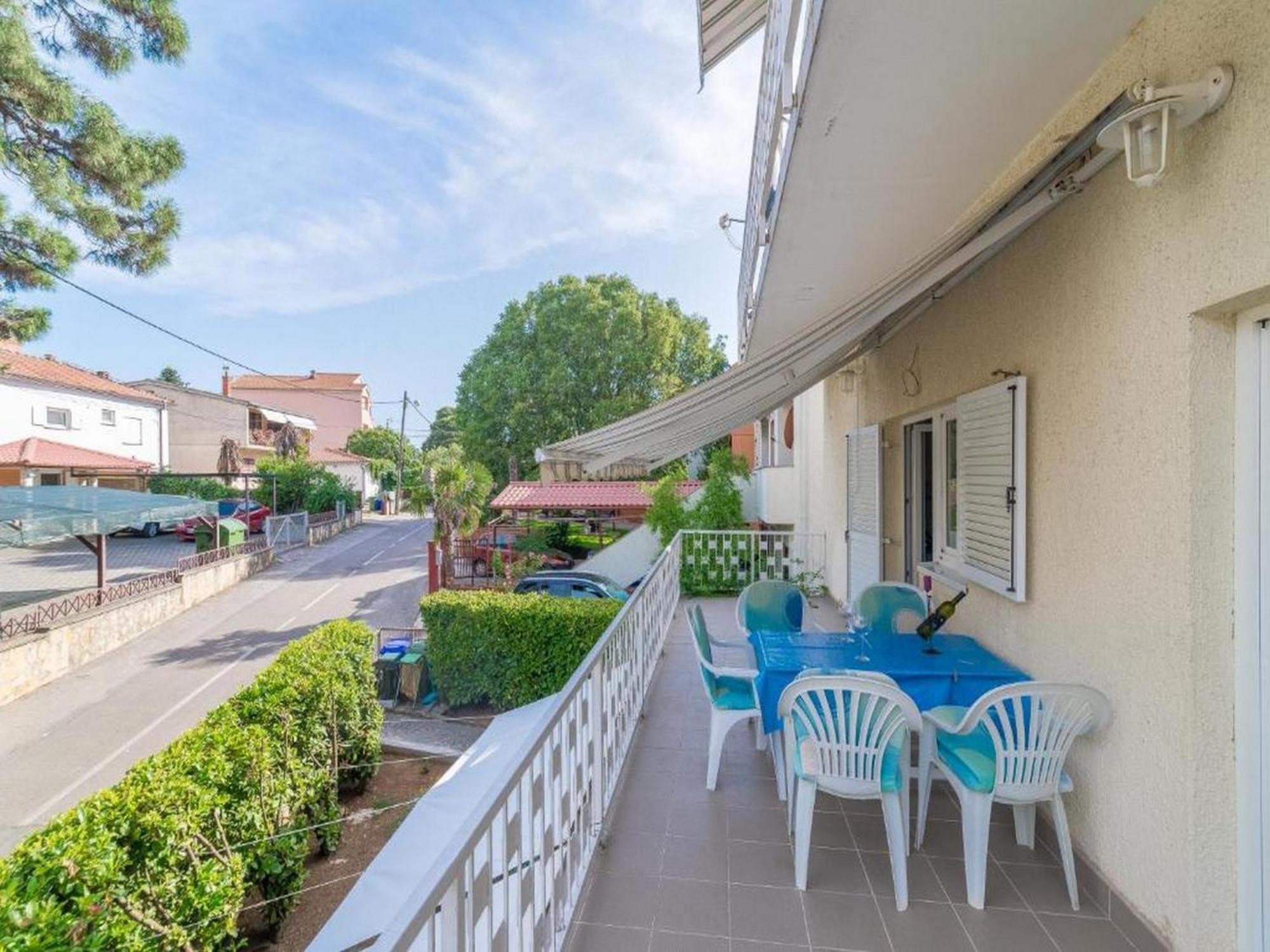 Apartmani Lucia Biograd بيوغْغاد نا موغو الغرفة الصورة